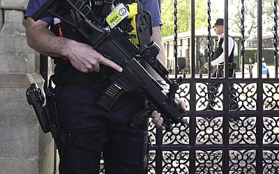Army Offers Help After Police in London Decline Armed Duty