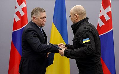 Slovak PM Fico meets Ukrainian PM Shmyhal in Uzhhorod for bilateral talks