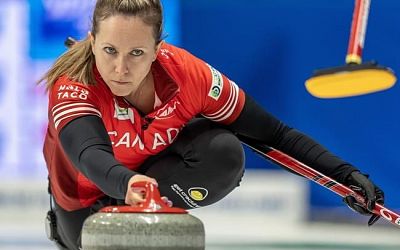 Canada's Homan rolls to win over Estonia's Turmann at world women's curling event