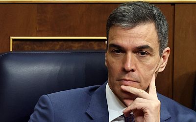 Spain PM Sanchez considers resigning after wife is targeted by judicial probe