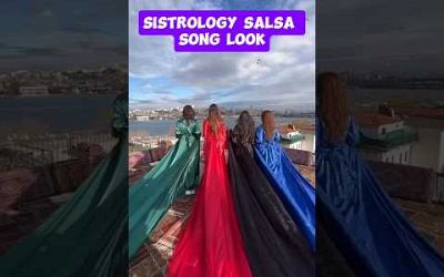 Sistrology Salsa Song look in Turkey #sistrology #dailyvlogger #iqrakanwal #hirafaisal #fatimafaisal