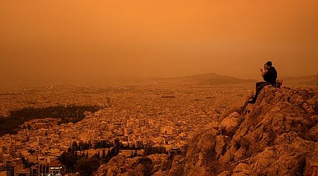 Real Pics of Orange Skies Over Athens in April 2024?