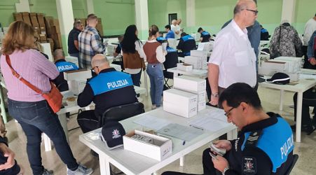  Police verifying voting documents as distribution is expected to start on Saturday 