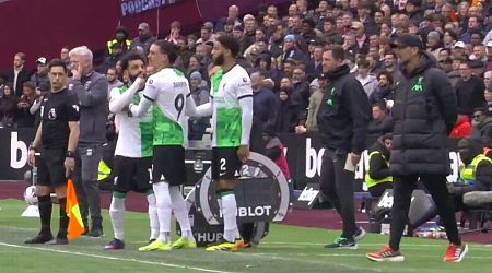 Mo Salah's reaction to row with Liverpool boss Jurgen Klopp after final whistle speaks volumes