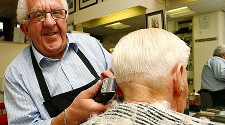 Photos show Nottingham's hairdressers and barbers over the years