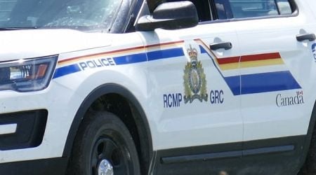 Police officer dragged as suspected impaired driver flees traffic stop, says RCMP