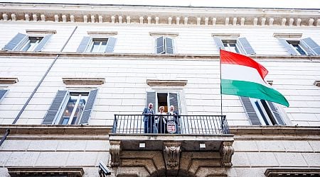 President Visits Roman Branch of Embattled Hungarian Scientific Institution