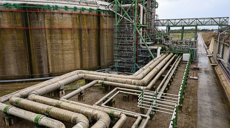 Bulgargaz Launches Tender Procedure for LNG Supply for June