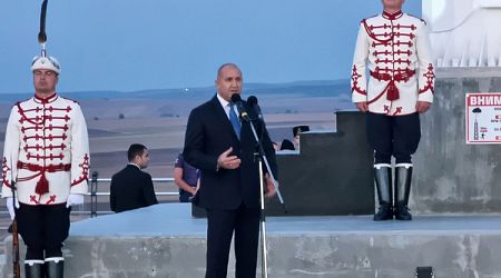 President Radev to Attend Blessing of Bulgarian Army's Military Standards Ceremony on May 6
