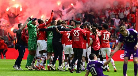 PSV beat Sparta Rotterdam to win their 25th Eredivisie league title