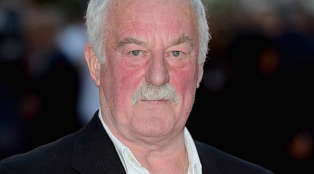 Bernard Hill, actor who rose to fame in Boys from the Blackstuff, dies aged 79