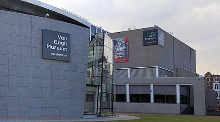 Scammers phishing for credit card info with fake Van Gogh Museum site