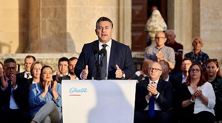 Our country is going through a dangerous moment, PN leader says