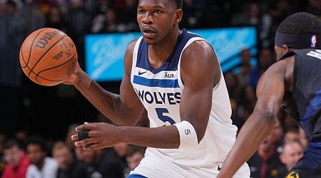 T-Wolves throttle Nuggets for 2nd straight road win