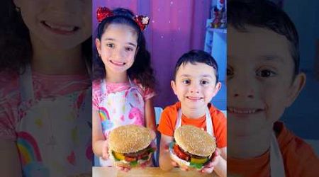 Vegetarian hamburger recipe for children #shorts #viral #cooking #kids #shorts #trends #children