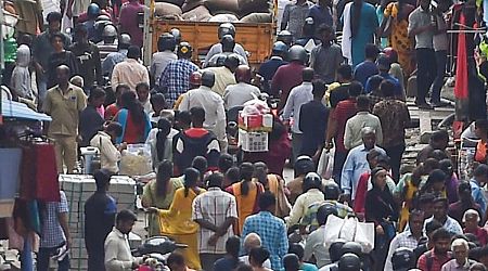 Majority population decreased in India