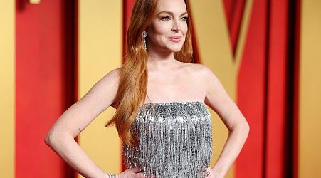 Bette Midler Regrets Not Suing Lindsay Lohan