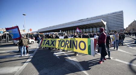 Italy taxis to strike 21 May