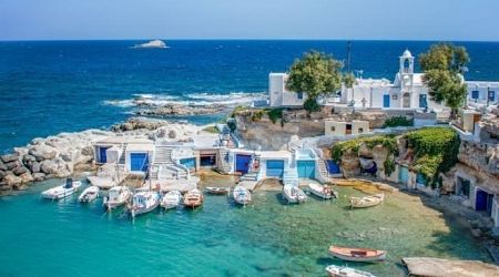 Greece establishes experimental school for specialized training in tourism
