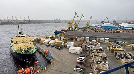 Latvia's foreign trade in March down 18%