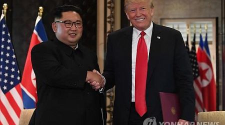 (2nd LD) U.S. 'deliberately' excluded Moon from 2018 Trump-Kim summit under 'America first' policy: ex-official