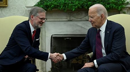 Biden Renews Ukraine Aid Plea As Czech PM Visits