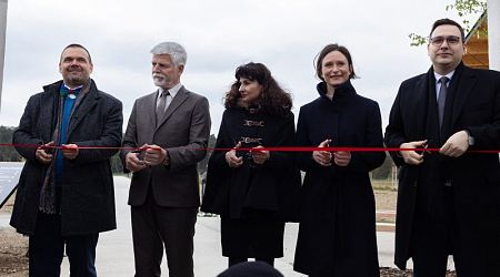 Czech memorial finally honours Roma victims of Nazis