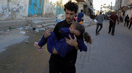 Israeli bombardment in Gaza kills 31