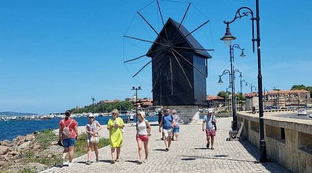 Bulgaria Opens Summer Tourist Season with Ceremony in Front of Old Town of Nessebar's Gates