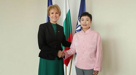 China's First Female Ambassador to Bulgaria Presents Credentials to Foreign Ministry