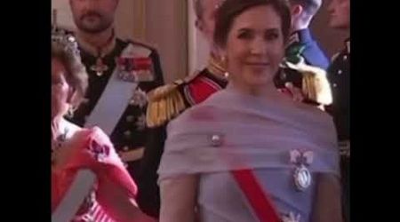 Queen Mary of Denmark similar pearl tiara like Catherine Princess of Wales