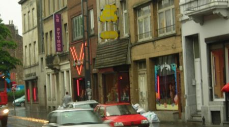 'Proven link to violence': Schaerbeek bans sale of alcohol in North District