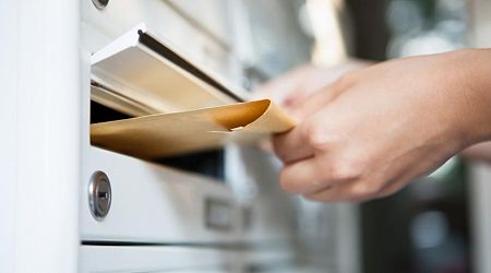Postal delivery falling despite increase in prices; Cabinet may give PostNL a break