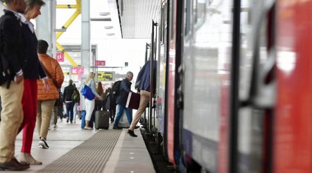 Belgian rail lays on additional trains to Brussels due to ongoing work at Leonard crossroads