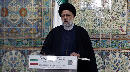 Fog, rain hamper search for Iran's president after helicopter crash
