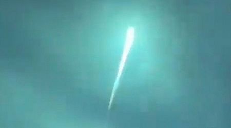 WATCH: Incredible moment giant meteor travelling at 1,700mph turns night sky blue