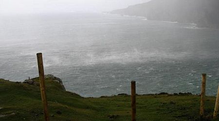 Yellow thunderstorm weather warning for Donegal this afternoon