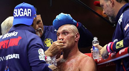 Tyson Fury wrongly told he had won Oleksandr Usyk fight before last round