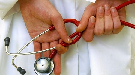 Call for Germany to speed up recognition of foreign doctors