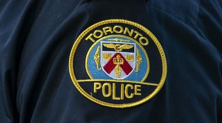 2 men injured in west end Toronto stabbing