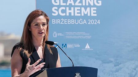 Government relaunches double glazing scheme for Bir&#380;ebbu&#289;a residents