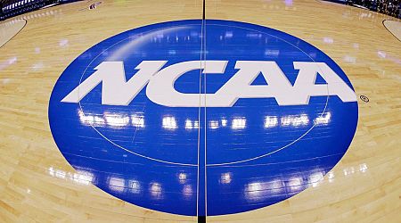 NCAA board votes to accept antitrust settlement, sources say