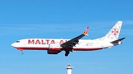 Boeing 737 MAX 8-200, Malta Air (9H-VUA), landing in Lisbon from Marseille (RYR2078) - 12/05/2024