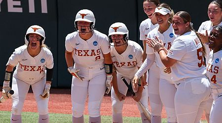 Women's College World Series softball preview: Breaking down all eight finalists