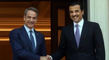 PM Mitsotakis meets Emir of Qatar - Two bilateral agreements signed