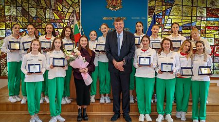 Sports Minister Glushkov Honours Gymnastics Champions