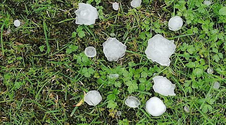 Rain, hail possible during a hot Sunday in Latvia