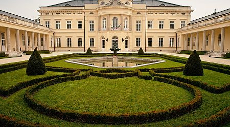 Luxury castles in Hungary: extravagant buildings for the richest of the country