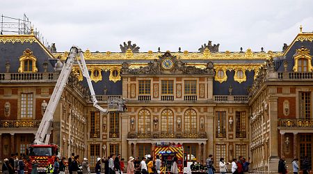 Versailles palace briefly evacuated due to smoke from roof works