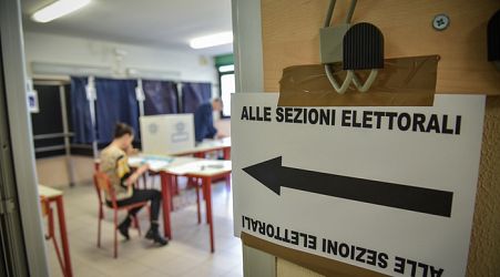 EU election turnout 49.69% in Italy - final data